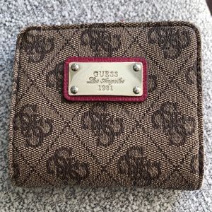 Guess Wallet